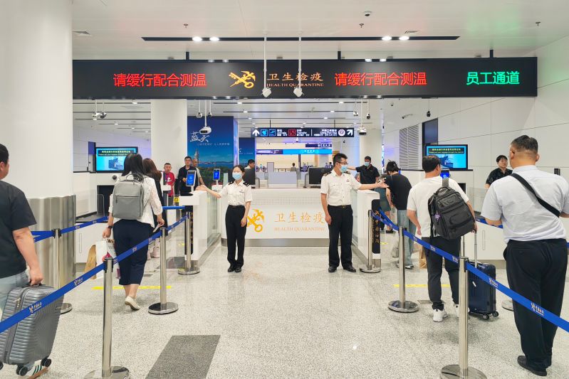 40年守望長空 煙臺海關(guān)護(hù)航空港開放發(fā)展（圖）