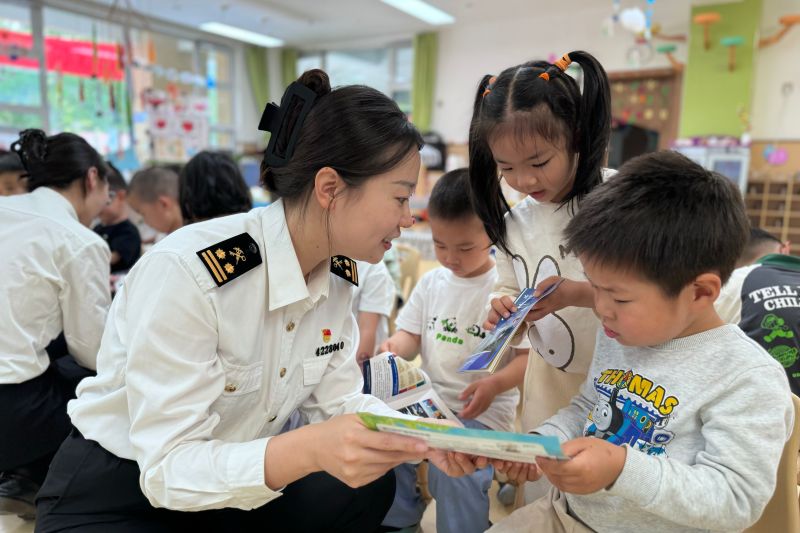 海關查獲1625件舊服裝（圖）